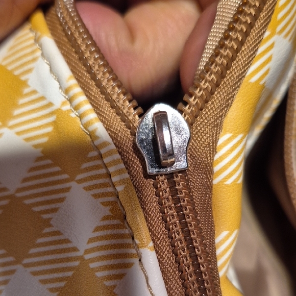 MultiSac Yellow Checkered Backpack - Picture 6 of 7